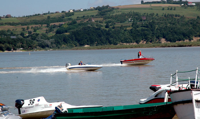 Wyścigi w klasie T100 Wyścigi w klasie T100