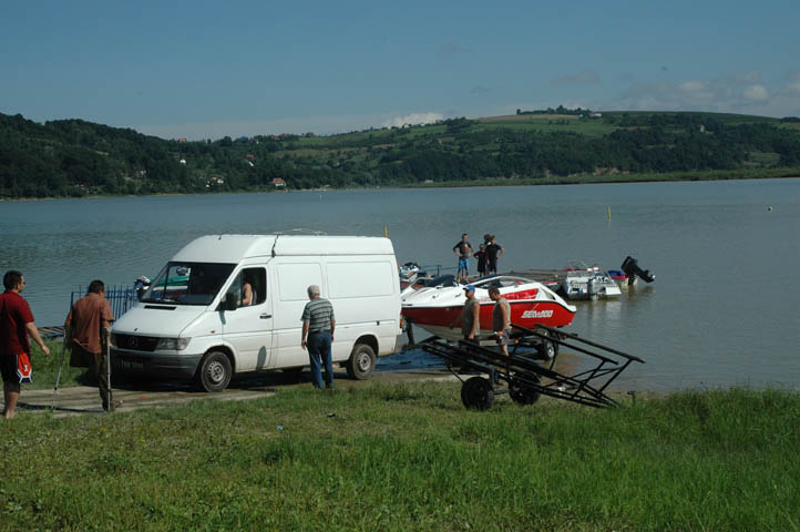 wodowanie łodzi wodowanie łodzi