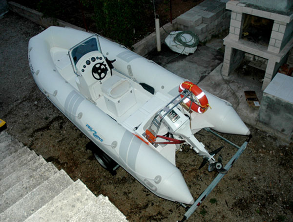 Rib Pro Wave widok kokpitu