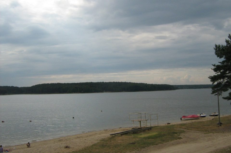 ZALEW CHAŃCZA – ŚWIĘTOKRZYSKIE – KLIMATY PRZEDWIOŚNIA JUŻ WIDAĆ