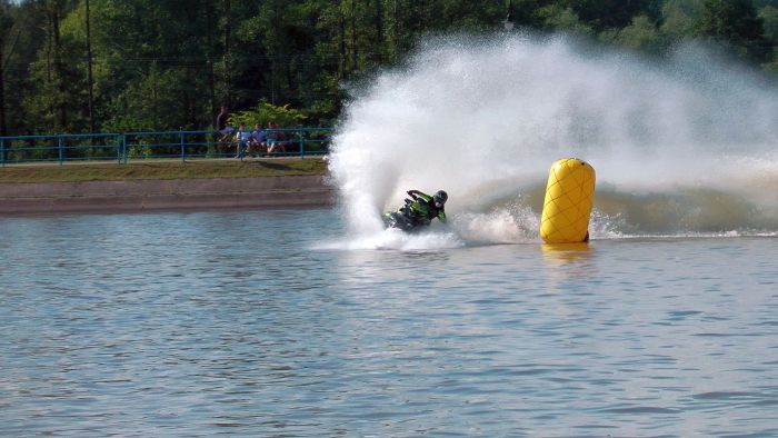 Skutery na Zalewie w Narożnikach - Radgoszcz - zawody motorowodne 2014 Skutery na Zalewie w Narożnikach - Radgoszcz - zawody motorowodne 2014