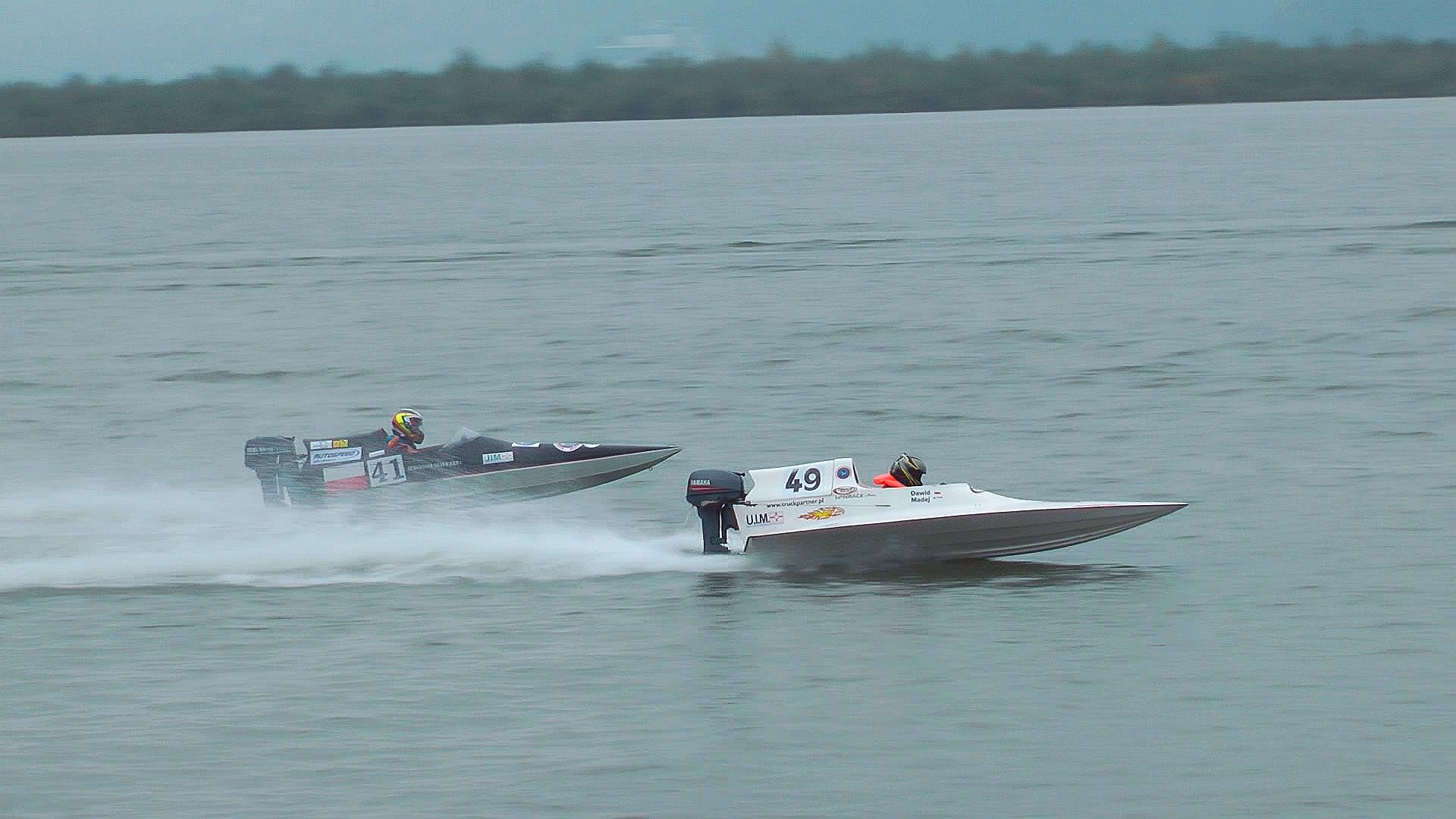 Zawodnicy w klasie JT-250 Zawodnicy w klasie JT-250