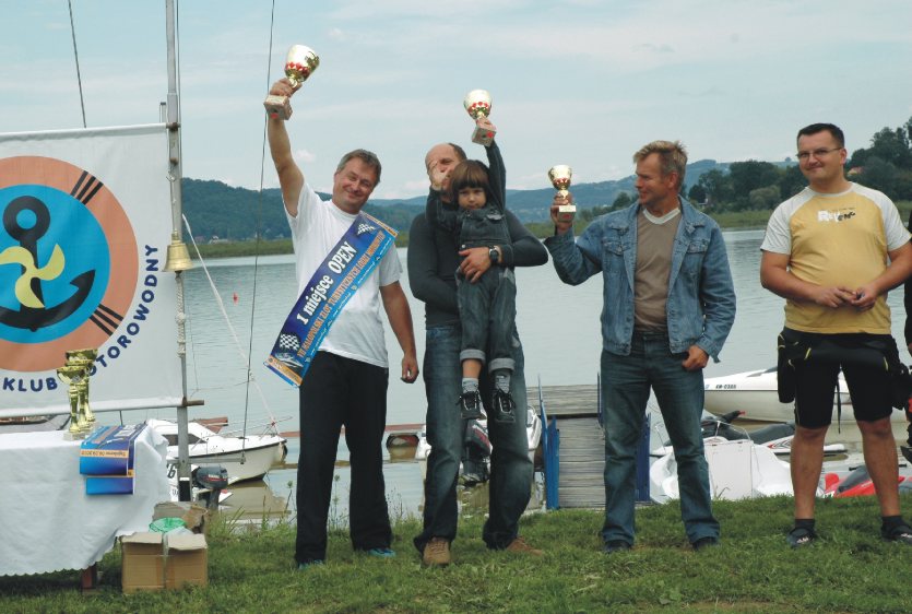 Dekoracja zwycięzców w klasie OPEN Dekoracja zwycięzców w klasie OPEN