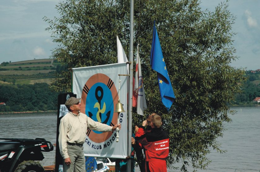 Wciągnięcie Flagi na masz Wciągnięcie Flagi na masz